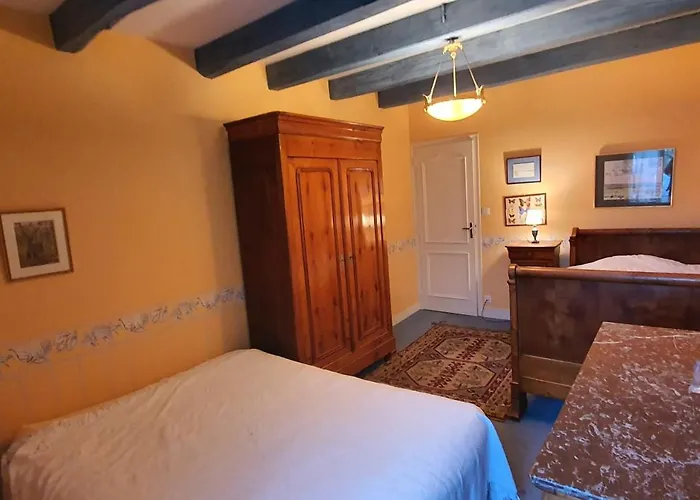 Maison Typique Normande Mont St Michel *