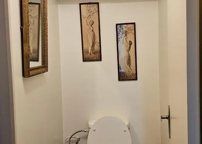 Maison Typique Normande Mont St Michel *